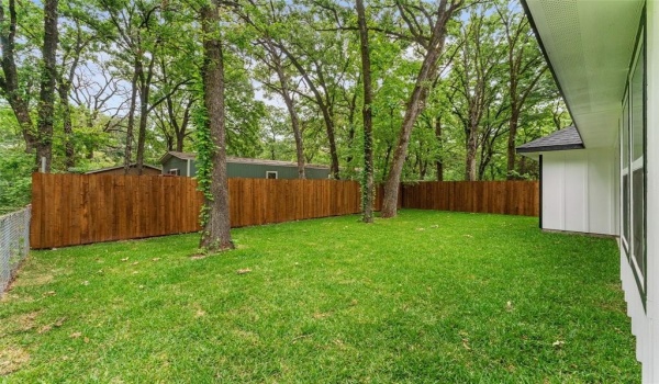 134 Skylark Drive, Mabank, TX 75156, 3 Bedrooms Bedrooms, ,2 BathroomsBathrooms,Residential,For Sale,134 Skylark Drive,20922263