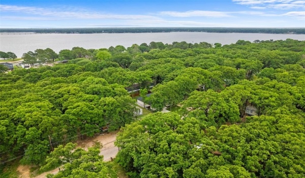 134 Skylark Drive, Mabank, TX 75156, 3 Bedrooms Bedrooms, ,2 BathroomsBathrooms,Residential,For Sale,134 Skylark Drive,20922263