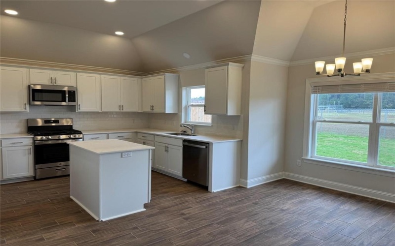 569 Brunswick Gardens, Haughton, LA 71037, 4 Bedrooms Bedrooms, ,2 BathroomsBathrooms,Residential,For Sale,569 Brunswick Gardens,20922274