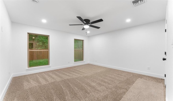 127 Chaparral Drive, Mabank, TX 75156, 3 Bedrooms Bedrooms, ,2 BathroomsBathrooms,Residential,For Sale,127 Chaparral Drive,20922317