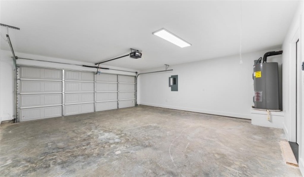 127 Chaparral Drive, Mabank, TX 75156, 3 Bedrooms Bedrooms, ,2 BathroomsBathrooms,Residential,For Sale,127 Chaparral Drive,20922317