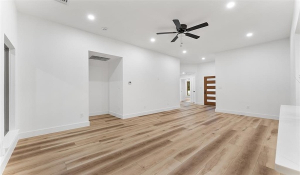127 Chaparral Drive, Mabank, TX 75156, 3 Bedrooms Bedrooms, ,2 BathroomsBathrooms,Residential,For Sale,127 Chaparral Drive,20922317