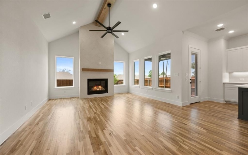 121 Kingfisher Lane, Aledo, TX 76008, 3 Bedrooms Bedrooms, ,2 BathroomsBathrooms,Residential,For Sale,121 Kingfisher Lane,20922470