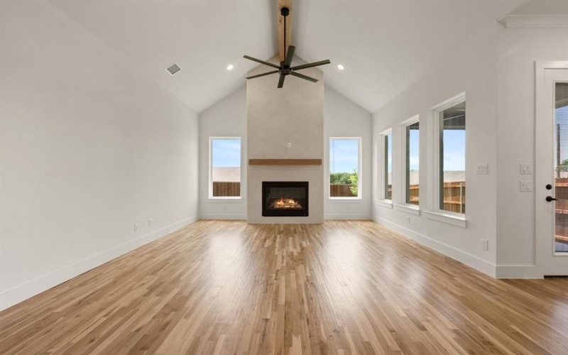 121 Kingfisher Lane, Aledo, TX 76008, 3 Bedrooms Bedrooms, ,2 BathroomsBathrooms,Residential,For Sale,121 Kingfisher Lane,20922470