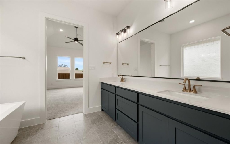121 Kingfisher Lane, Aledo, TX 76008, 3 Bedrooms Bedrooms, ,2 BathroomsBathrooms,Residential,For Sale,121 Kingfisher Lane,20922470