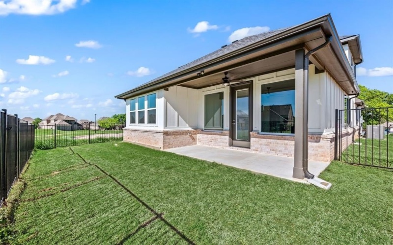 12301 Ross Calhoun Drive, Fort Worth, TX 76179, 3 Bedrooms Bedrooms, ,2 BathroomsBathrooms,Residential,For Sale,12301 Ross Calhoun Drive,20922493