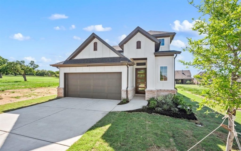 12301 Ross Calhoun Drive, Fort Worth, TX 76179, 3 Bedrooms Bedrooms, ,2 BathroomsBathrooms,Residential,For Sale,12301 Ross Calhoun Drive,20922493
