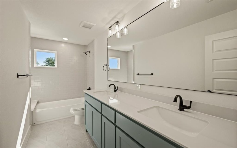 12220 Ross Calhoun Drive, Fort Worth, TX 76179, 3 Bedrooms Bedrooms, ,2 BathroomsBathrooms,Residential,For Sale,12220 Ross Calhoun Drive,20922545