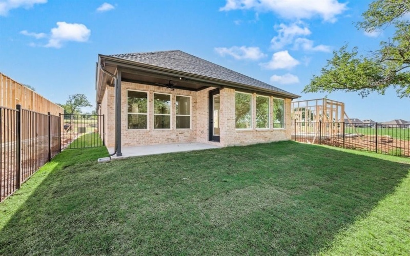 12220 Ross Calhoun Drive, Fort Worth, TX 76179, 3 Bedrooms Bedrooms, ,2 BathroomsBathrooms,Residential,For Sale,12220 Ross Calhoun Drive,20922545