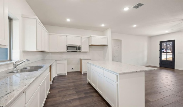 131 Jim Walters Drive, Runaway Bay, TX 76426, 3 Bedrooms Bedrooms, ,2 BathroomsBathrooms,Residential,For Sale,131 Jim Walters Drive,20922595