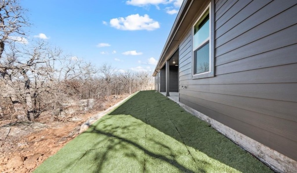 131 Jim Walters Drive, Runaway Bay, TX 76426, 3 Bedrooms Bedrooms, ,2 BathroomsBathrooms,Residential,For Sale,131 Jim Walters Drive,20922595