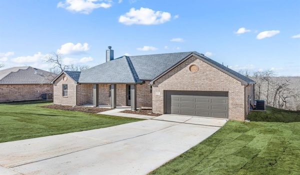 131 Jim Walters Drive, Runaway Bay, TX 76426, 3 Bedrooms Bedrooms, ,2 BathroomsBathrooms,Residential,For Sale,131 Jim Walters Drive,20922595