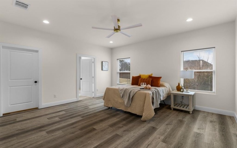 1910 Avenue B, Fort Worth, TX 76104, 4 Bedrooms Bedrooms, ,2 BathroomsBathrooms,Residential,For Sale,1910 Avenue B,20922647