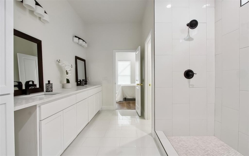 1920 Avenue B, Fort Worth, TX 76104, 4 Habitaciones Habitaciones , ,2 BañosBaños,Residential,En Venta,1920 Avenue B,20922672