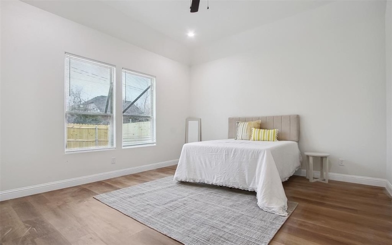 1920 Avenue B, Fort Worth, TX 76104, 4 Habitaciones Habitaciones , ,2 BañosBaños,Residential,En Venta,1920 Avenue B,20922672
