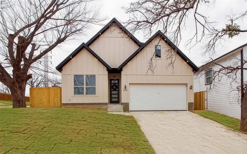 1920 Avenue B, Fort Worth, TX 76104, 4 Habitaciones Habitaciones , ,2 BañosBaños,Residential,En Venta,1920 Avenue B,20922672