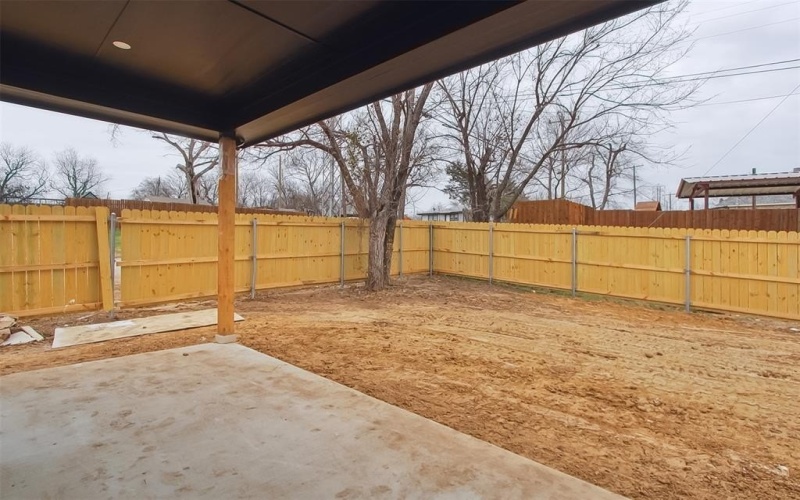 1920 Avenue B, Fort Worth, TX 76104, 4 Habitaciones Habitaciones , ,2 BañosBaños,Residential,En Venta,1920 Avenue B,20922672