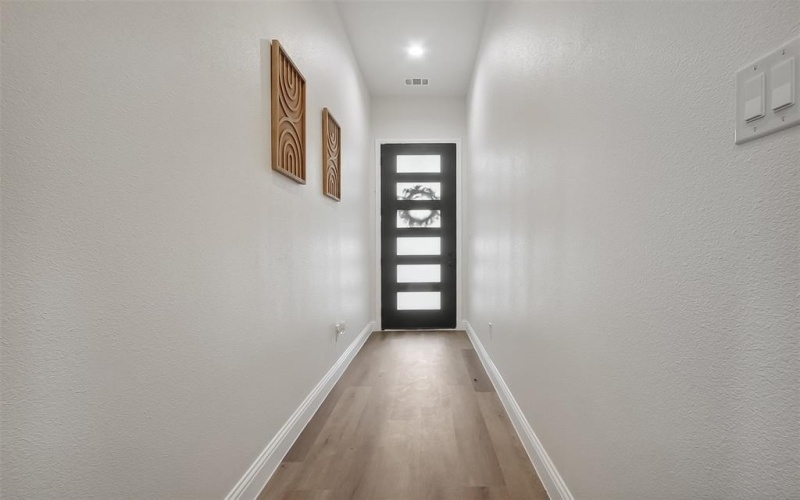 1920 Avenue B, Fort Worth, TX 76104, 4 Habitaciones Habitaciones , ,2 BañosBaños,Residential,En Venta,1920 Avenue B,20922672