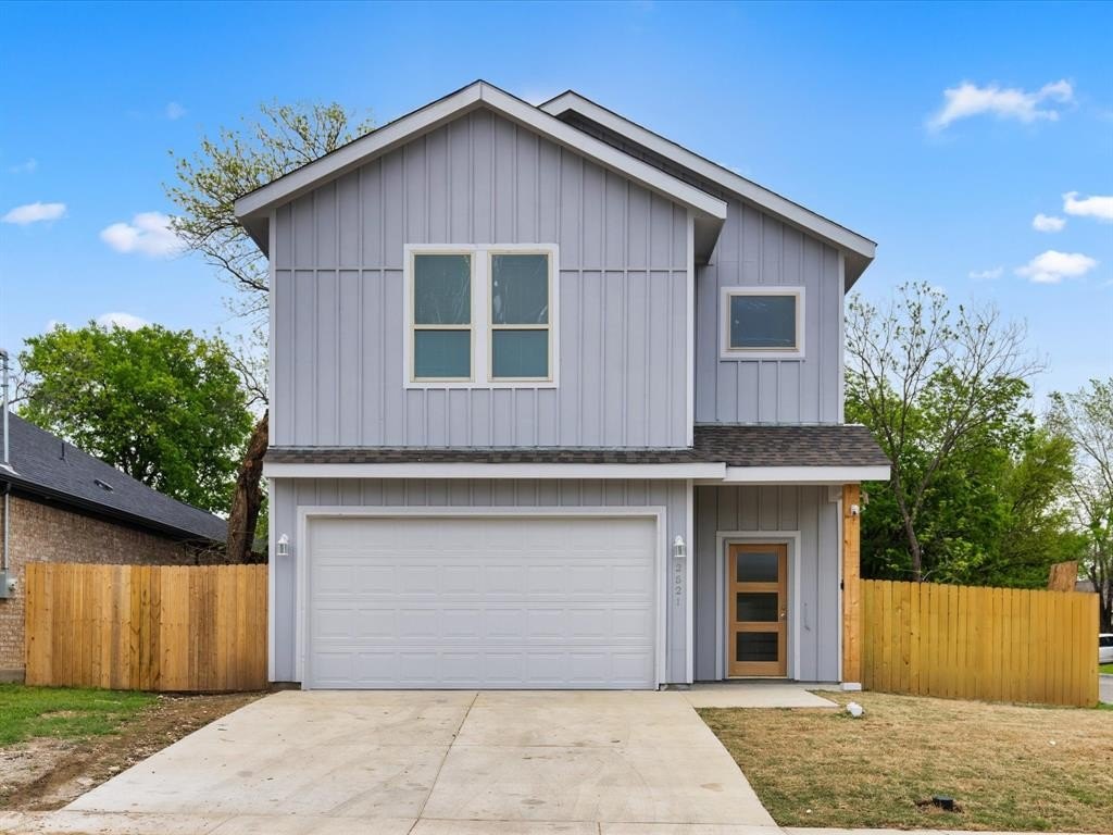 2521 Campbell Street, Fort Worth, TX 76105, 4 Bedrooms Bedrooms, ,2 BathroomsBathrooms,Residential,For Sale,2521 Campbell Street,20922705