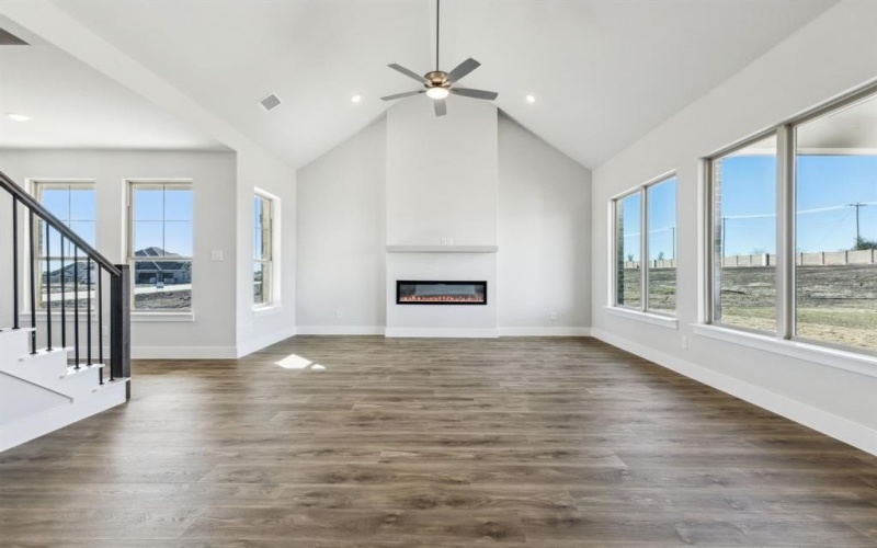 152 Swan Lake Drive, Waxahachie, TX 75165, 4 Habitaciones Habitaciones , ,3 BañosBaños,Residential,En Venta,152 Swan Lake Drive,20920849