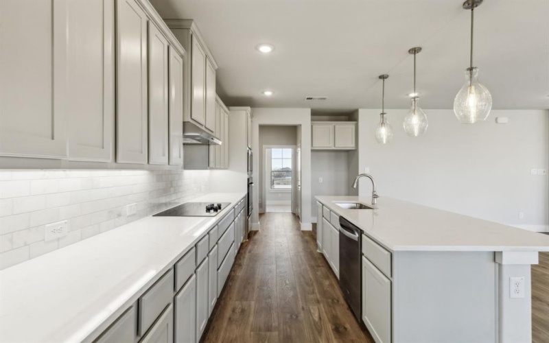 152 Swan Lake Drive, Waxahachie, TX 75165, 4 Habitaciones Habitaciones , ,3 BañosBaños,Residential,En Venta,152 Swan Lake Drive,20920849