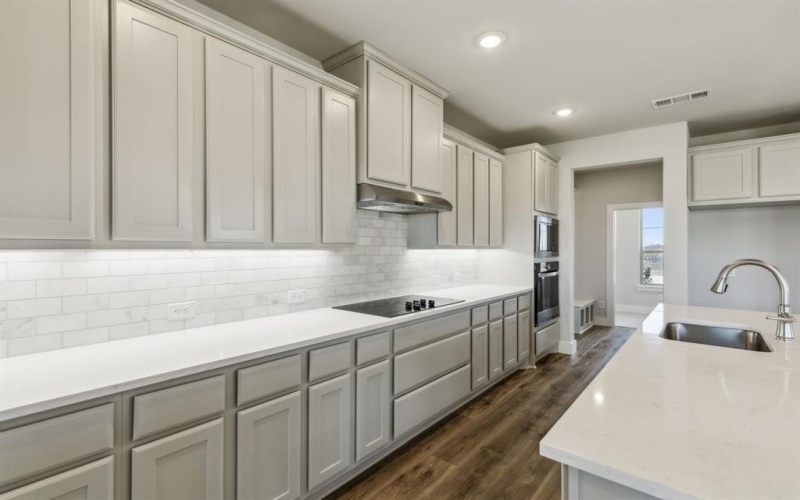 152 Swan Lake Drive, Waxahachie, TX 75165, 4 Habitaciones Habitaciones , ,3 BañosBaños,Residential,En Venta,152 Swan Lake Drive,20920849
