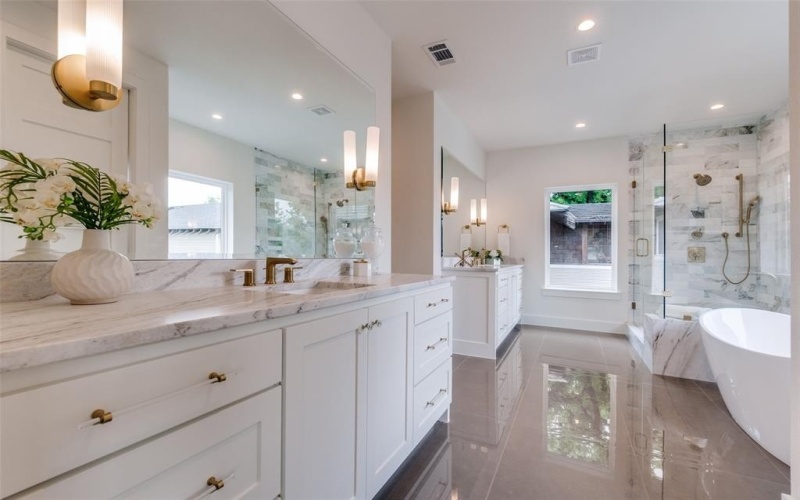 5335 Richard Avenue, Dallas, TX 75206, 4 Bedrooms Bedrooms, ,5 BathroomsBathrooms,Residential,For Sale,5335 Richard Avenue,20920939