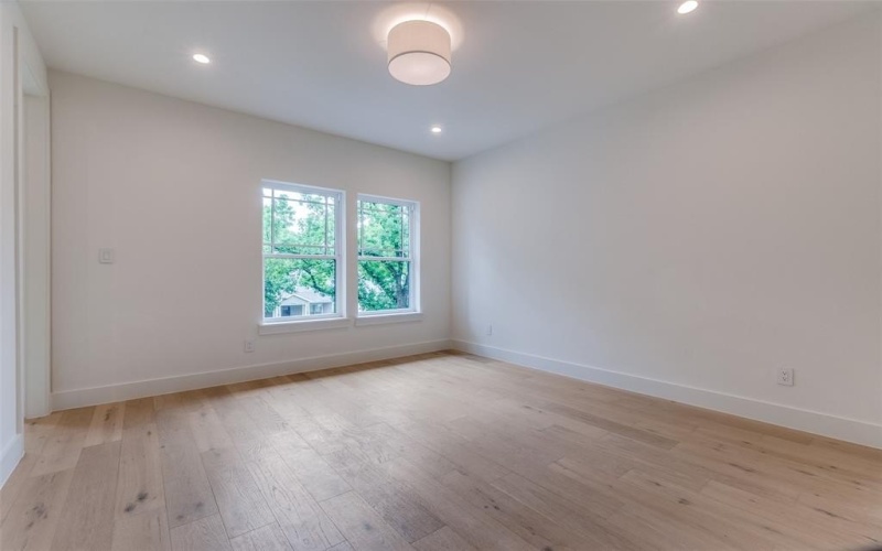 5335 Richard Avenue, Dallas, TX 75206, 4 Bedrooms Bedrooms, ,5 BathroomsBathrooms,Residential,For Sale,5335 Richard Avenue,20920939