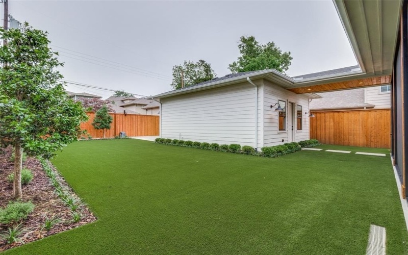 5335 Richard Avenue, Dallas, TX 75206, 4 Bedrooms Bedrooms, ,5 BathroomsBathrooms,Residential,For Sale,5335 Richard Avenue,20920939