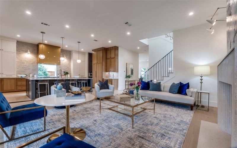 5335 Richard Avenue, Dallas, TX 75206, 4 Bedrooms Bedrooms, ,5 BathroomsBathrooms,Residential,For Sale,5335 Richard Avenue,20920939