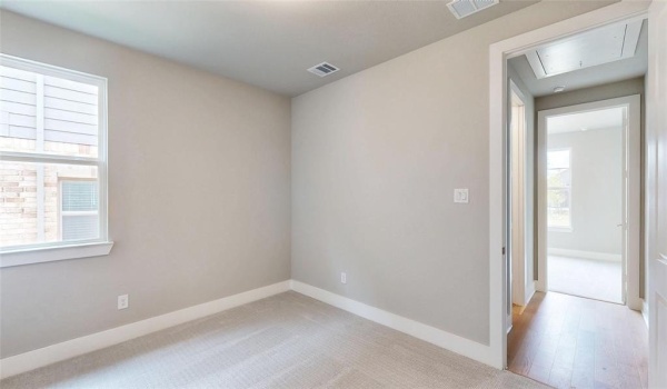 1504 Larson Lane, Denton, TX 76210, 3 Bedrooms Bedrooms, ,2 BathroomsBathrooms,Residential,For Sale,1504 Larson Lane,20921185
