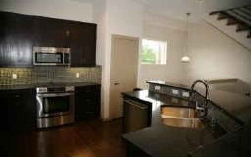 5707 La Vista Drive, Dallas, TX 75206, 3 Bedrooms Bedrooms, ,3 BathroomsBathrooms,Residential Lease,For Rent,5707 La Vista Drive,20921285