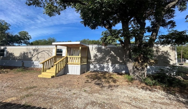 406 Rogers Road, Newark, TX 76071, 3 Bedrooms Bedrooms, ,2 BathroomsBathrooms,Residential Lease,For Rent,406 Rogers Road,20921423