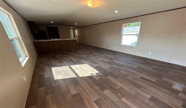 406 Rogers Road, Newark, TX 76071, 3 Bedrooms Bedrooms, ,2 BathroomsBathrooms,Residential Lease,For Rent,406 Rogers Road,20921423