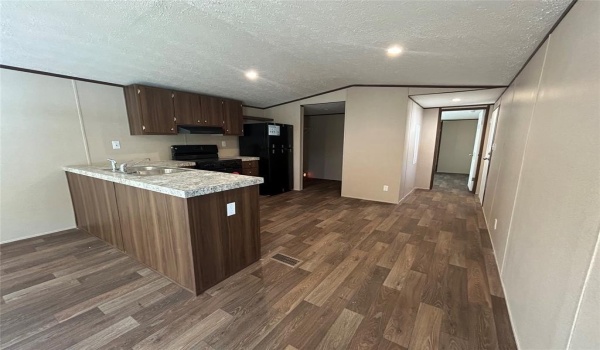 406 Rogers Road, Newark, TX 76071, 3 Bedrooms Bedrooms, ,2 BathroomsBathrooms,Residential Lease,For Rent,406 Rogers Road,20921423