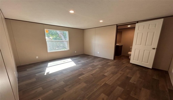 406 Rogers Road, Newark, TX 76071, 3 Bedrooms Bedrooms, ,2 BathroomsBathrooms,Residential Lease,For Rent,406 Rogers Road,20921423
