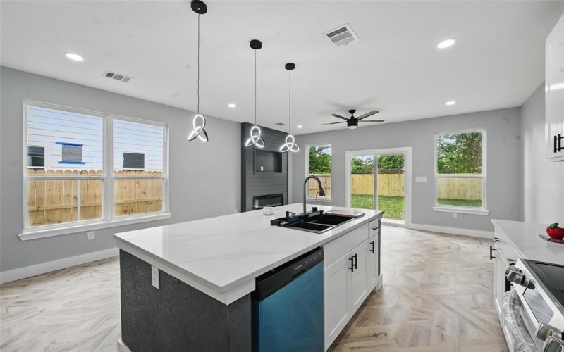 3006 Rochester Street, Dallas, TX 75215, 3 Bedrooms Bedrooms, ,2 BathroomsBathrooms,Residential,For Sale,3006 Rochester Street,20921589