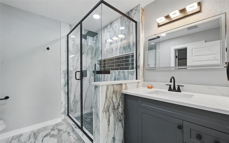 3006 Rochester Street, Dallas, TX 75215, 3 Bedrooms Bedrooms, ,2 BathroomsBathrooms,Residential,For Sale,3006 Rochester Street,20921589