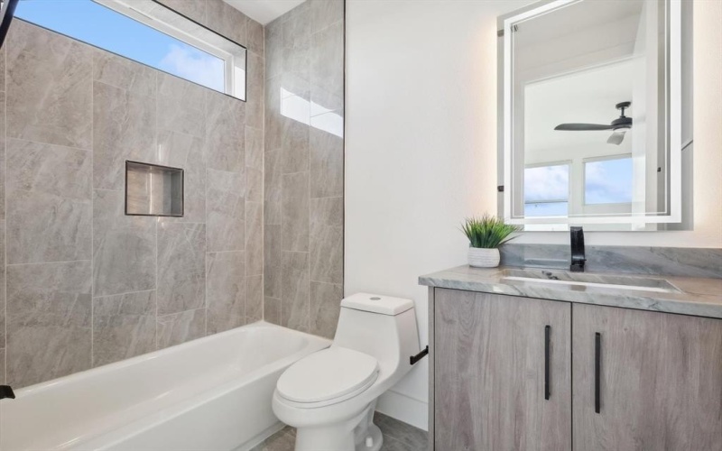 2433 vagas Street, Dallas, TX 75219, 3 Habitaciones Habitaciones , ,3 BañosBaños,Residential Lease,En Alquiler,2433 vagas Street,20921712