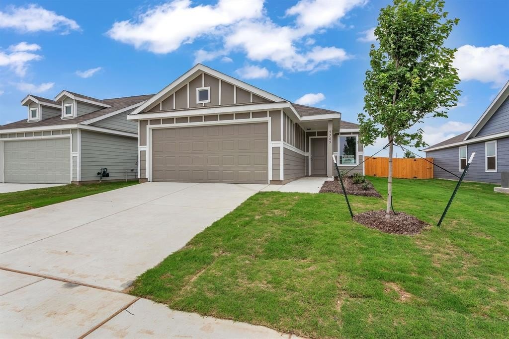 9769 Skyhawk Avenue, Fort Worth, TX 76179, 3 Bedrooms Bedrooms, ,2 BathroomsBathrooms,Residential Lease,For Rent,9769 Skyhawk Avenue,20921736