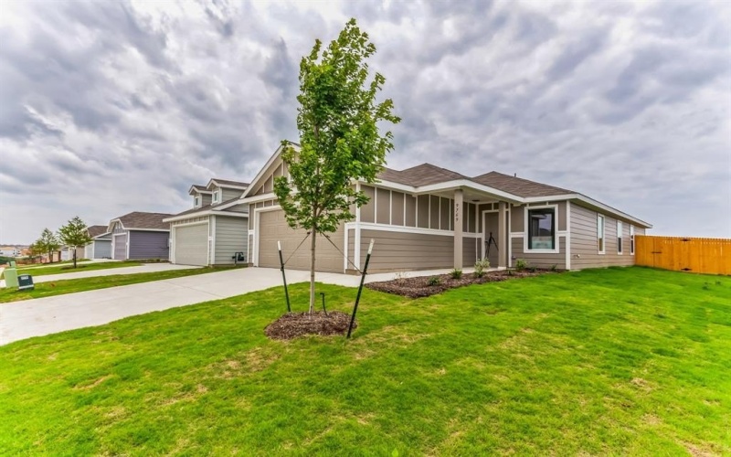 9769 Skyhawk Avenue, Fort Worth, TX 76179, 3 Bedrooms Bedrooms, ,2 BathroomsBathrooms,Residential Lease,For Rent,9769 Skyhawk Avenue,20921736
