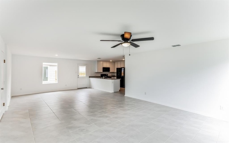 9769 Skyhawk Avenue, Fort Worth, TX 76179, 3 Bedrooms Bedrooms, ,2 BathroomsBathrooms,Residential Lease,For Rent,9769 Skyhawk Avenue,20921736