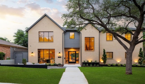 6439 Malcolm Drive, Dallas, TX 75214, 5 Bedrooms Bedrooms, ,6 BathroomsBathrooms,Residential,For Sale,6439 Malcolm Drive,20921774
