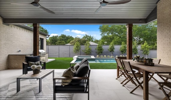 6439 Malcolm Drive, Dallas, TX 75214, 5 Bedrooms Bedrooms, ,6 BathroomsBathrooms,Residential,For Sale,6439 Malcolm Drive,20921774