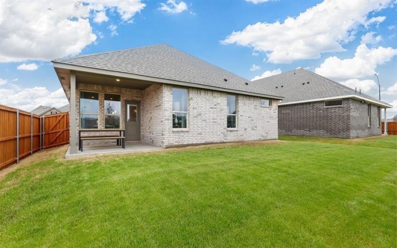 528 PICKETT CREEK Drive, Fort Worth, TX 76008, 4 Bedrooms Bedrooms, ,2 BathroomsBathrooms,Residential,For Sale,528 PICKETT CREEK Drive,20922179