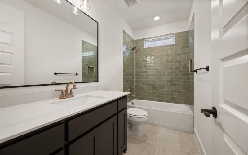 201 Kingfisher Court, Aledo, TX 76008, 3 Bedrooms Bedrooms, ,2 BathroomsBathrooms,Residential,For Sale,201 Kingfisher Court,20922792