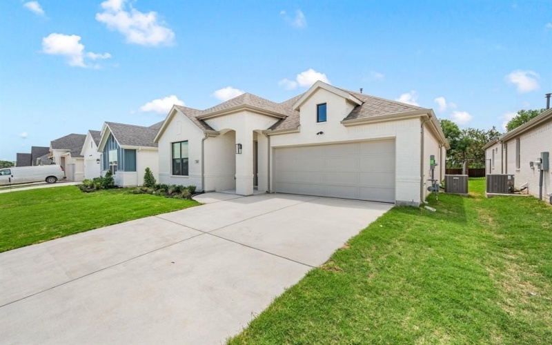201 Kingfisher Court, Aledo, TX 76008, 3 Bedrooms Bedrooms, ,2 BathroomsBathrooms,Residential,For Sale,201 Kingfisher Court,20922792