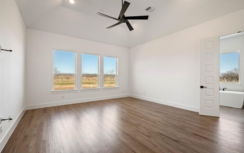 6010 Rolling Creek Court, Aledo, TX 76008, 4 Bedrooms Bedrooms, ,3 BathroomsBathrooms,Residential,For Sale,6010 Rolling Creek Court,20922879