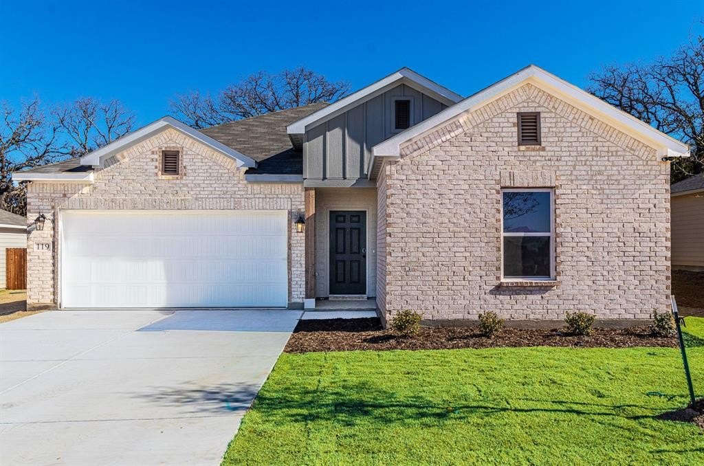 119 Kylie Drive, Cleburne, TX 76031, 4 Bedrooms Bedrooms, ,2 BathroomsBathrooms,Residential,For Sale,119 Kylie Drive,20923013