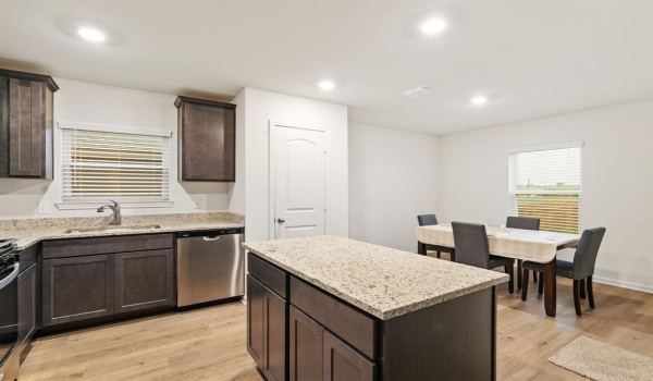8216 Columbia Falls Road, Ponder, TX 76259, 3 Bedrooms Bedrooms, ,2 BathroomsBathrooms,Residential,For Sale,8216 Columbia Falls Road,20923018